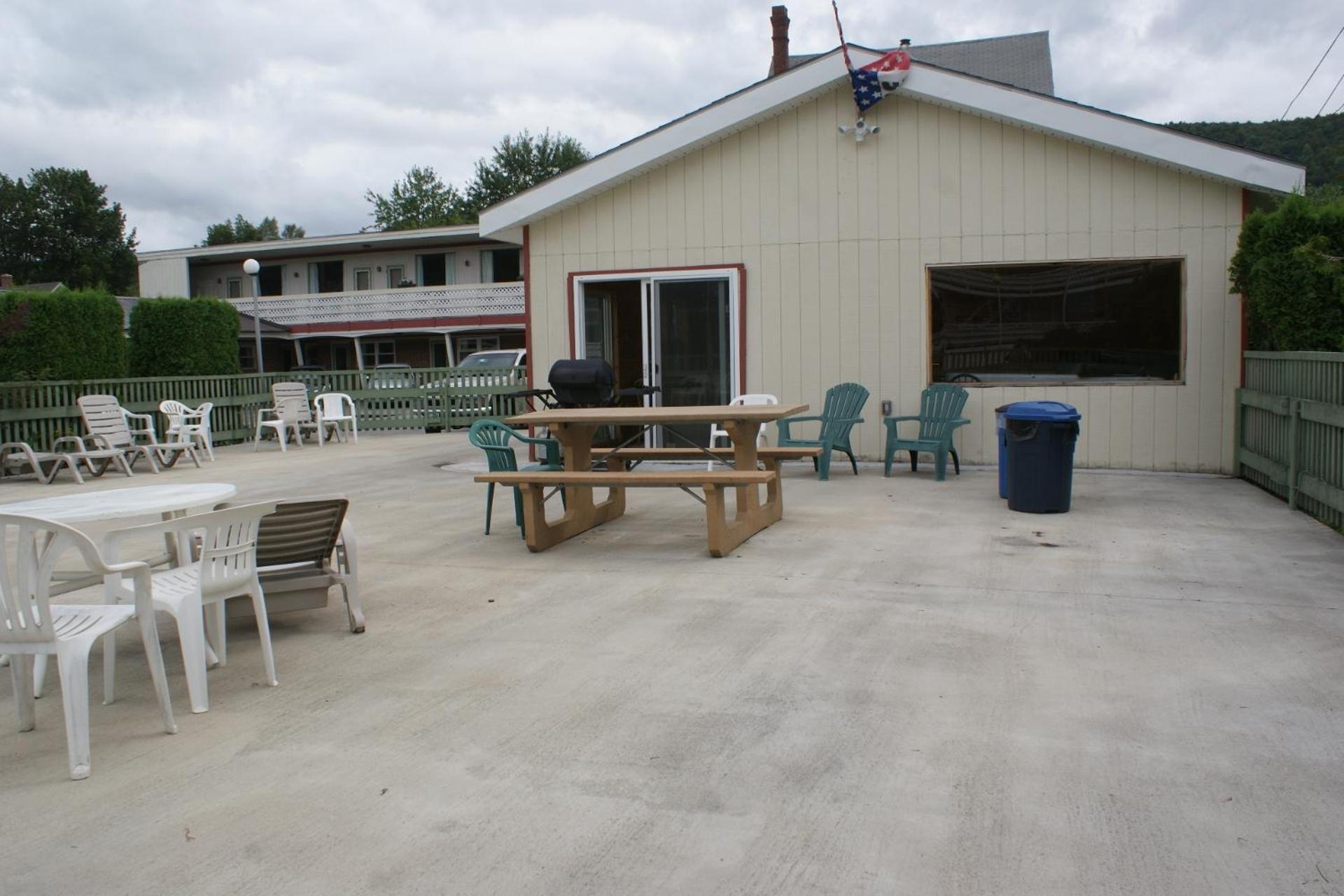 Northern Peaks Motor Inn Gorham Esterno foto