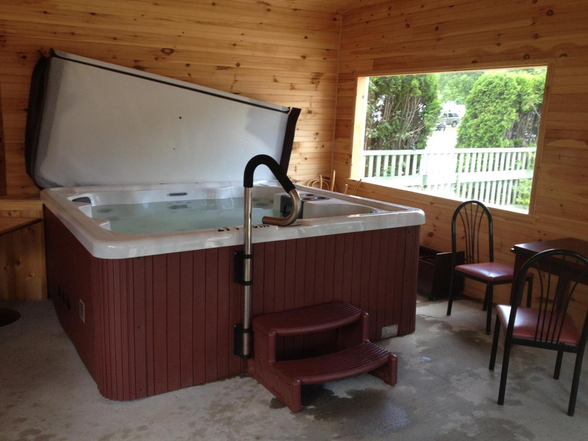 Northern Peaks Motor Inn Gorham Esterno foto